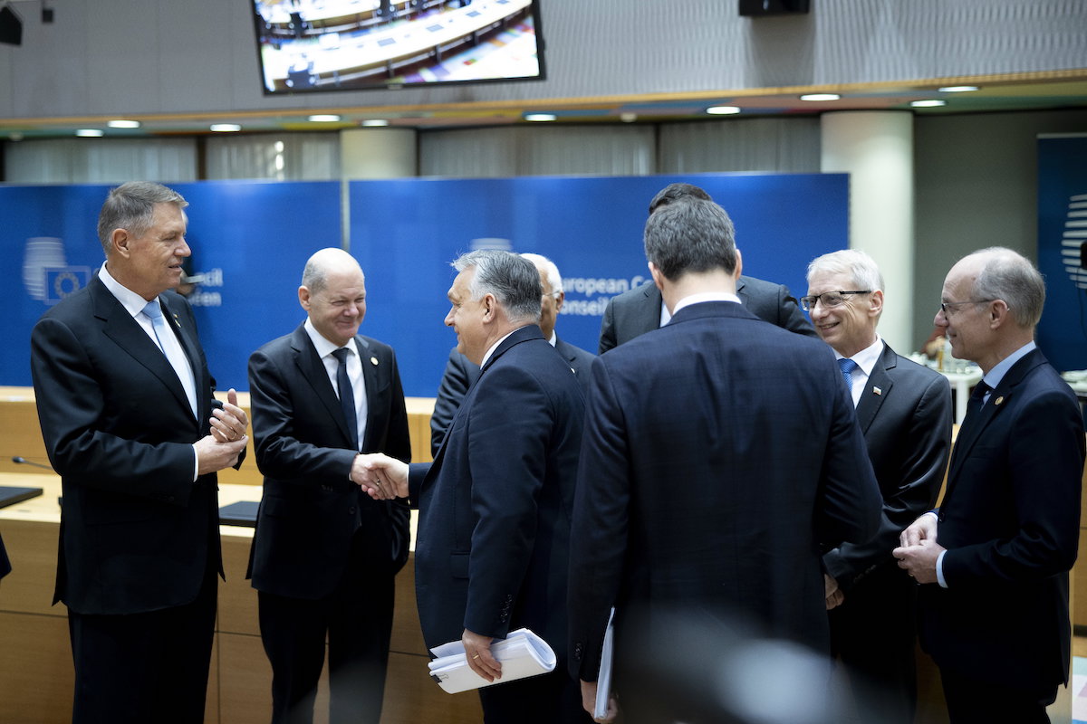 Csak a magyar érdek