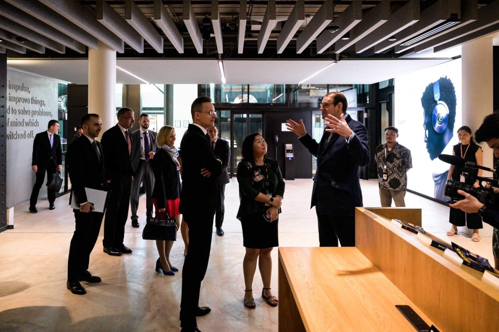 Szijjártó Péter: Sok hasznot hoz az együttműködés Szingapúrral