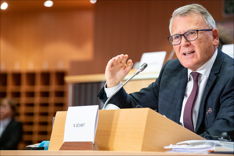 Az Európai Szocialista Párt Nicolas Schmitet jelöli az Európa Bizottság elnökének