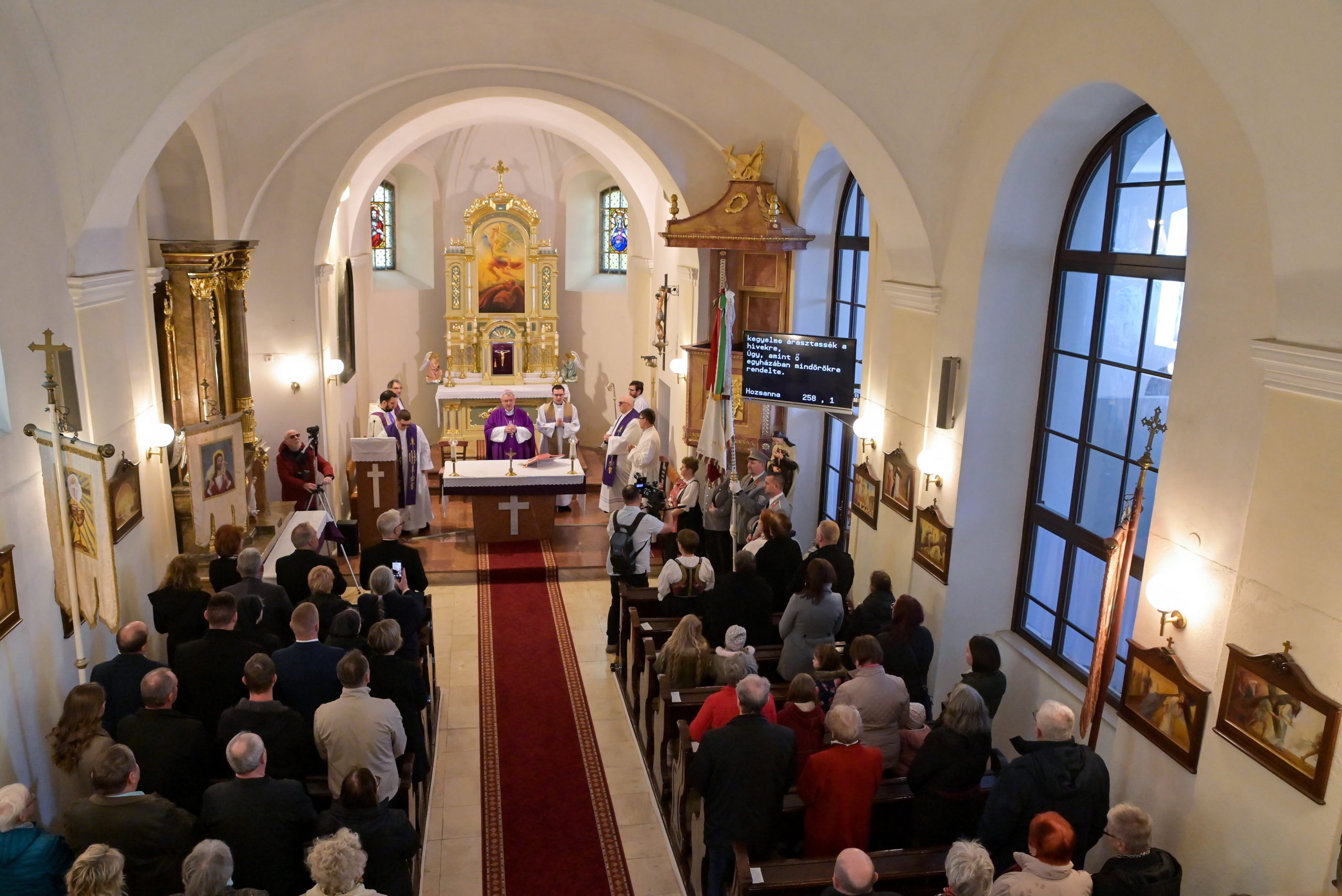 Átadták a felújított horvátkimlei Szent Mihály-templomot