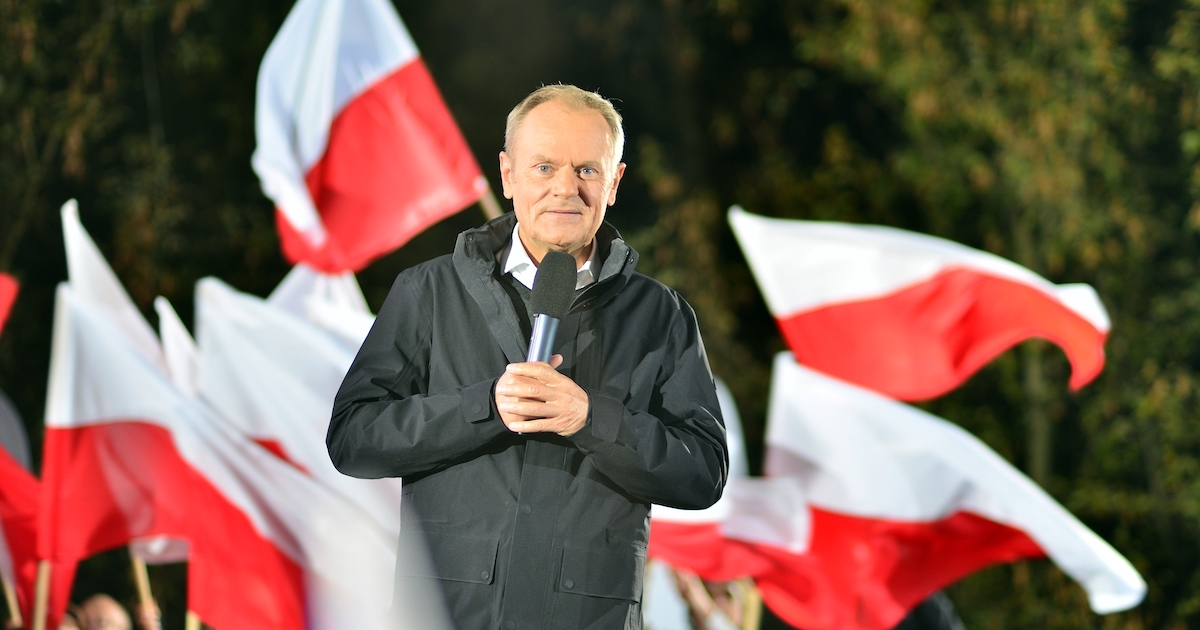 Donald Tusk: Lengyelország 2,5 milliárd dollárt fordít a keleti határvédelem megerősítésére