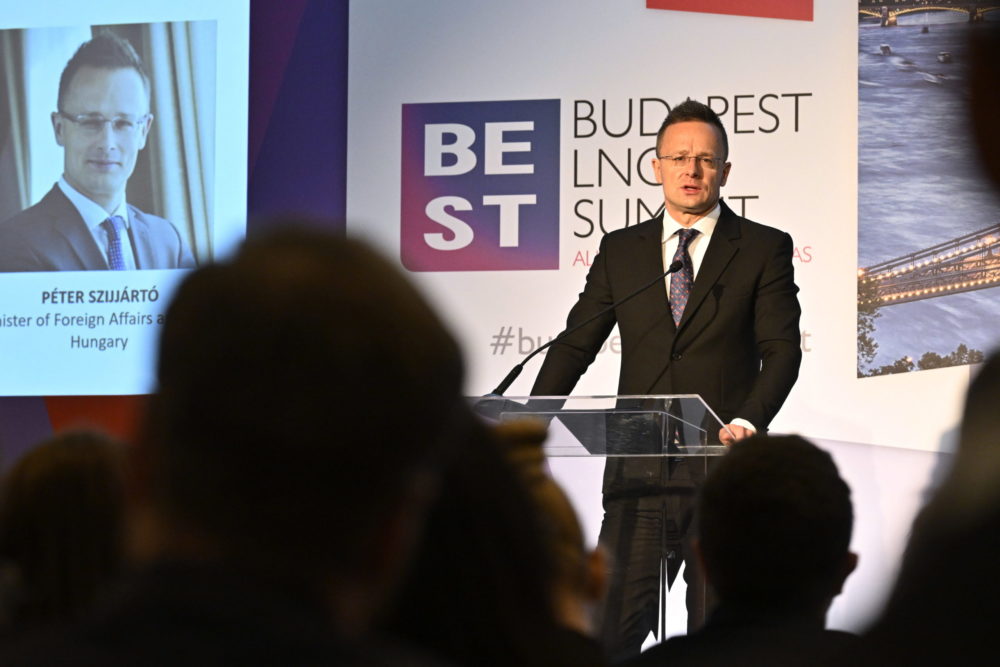 A kormány nem hajlandó ideológiai kérdéseket figyelembe venni az energiaellátást illetően