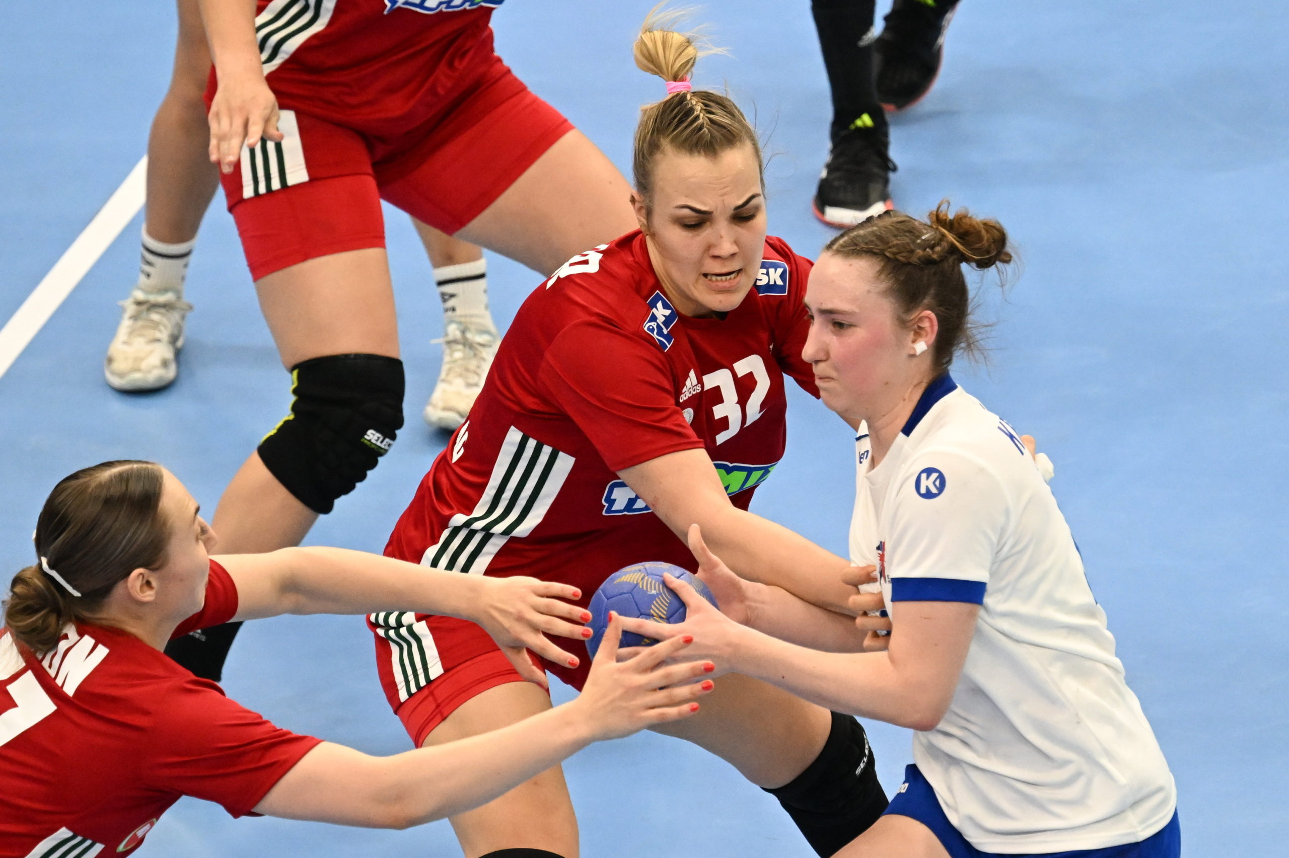 Kiütéses győzelmet aratott a britekkel szemben a női kézilabda-válogatott