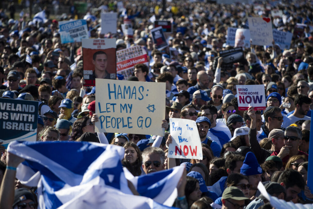 Az izraeli foglyok szabadon bocsátásáért tüntettek Washingtonban