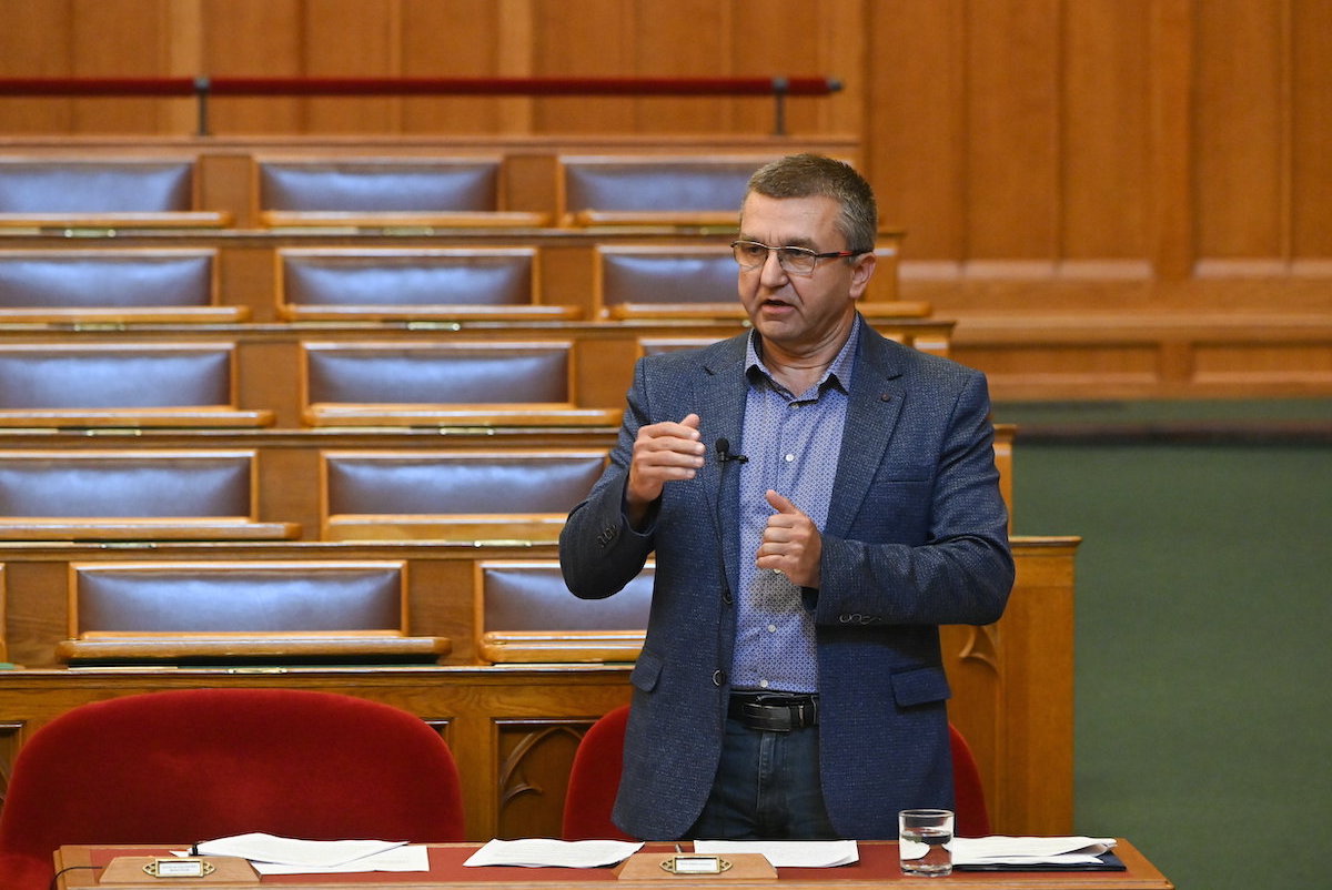 A tartós álláskeresők elhelyezkedését segítő inkubátor program indul