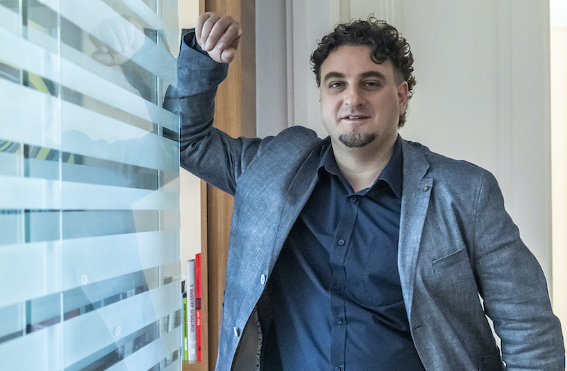 Oldás és kötés – ez a mi munkánk, és nem is kevés