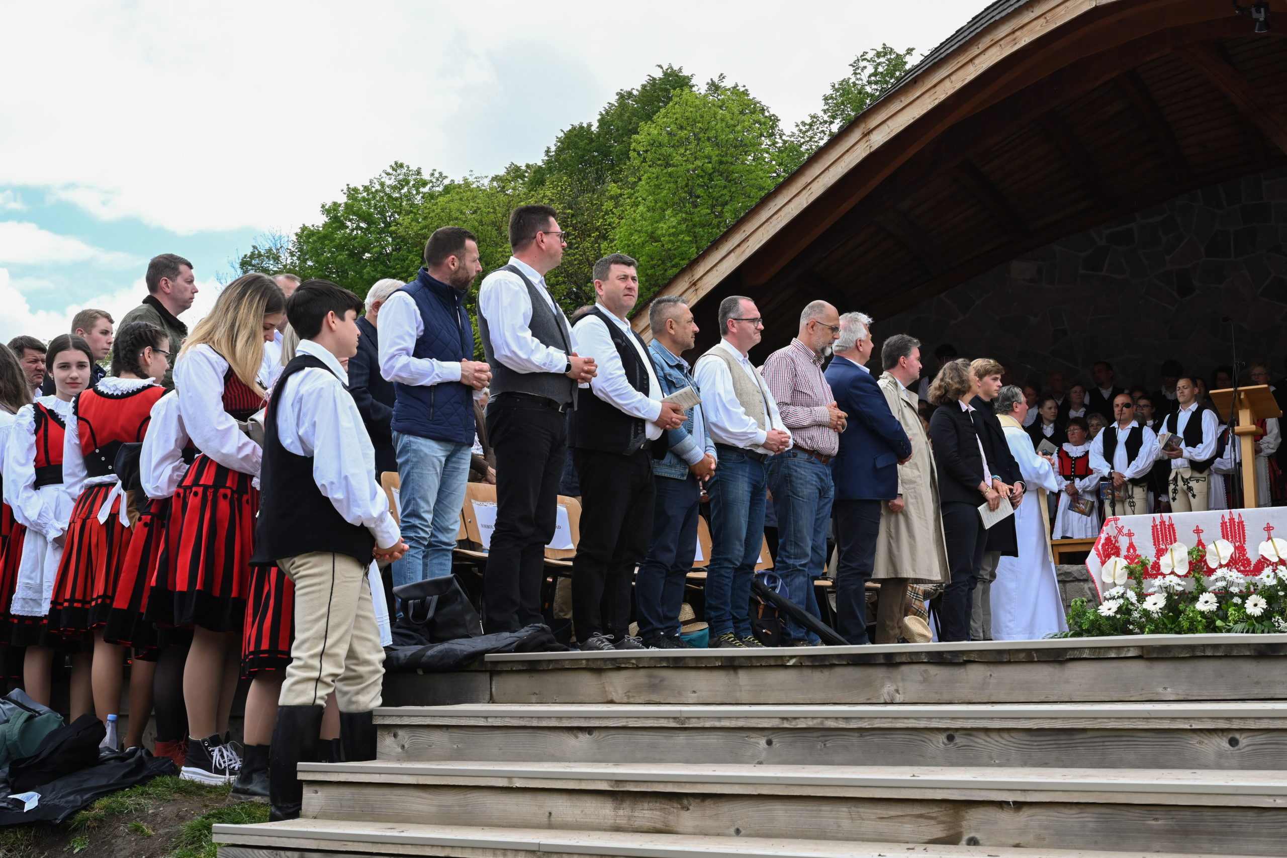 Semjén Zsolt: a békét kértük a Szűzanyától Csíksomlyón