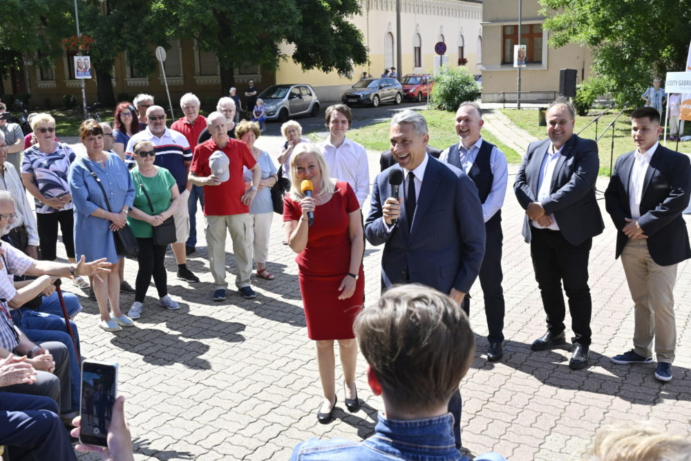 Lázár János: Normális ember ma nem akar háborút