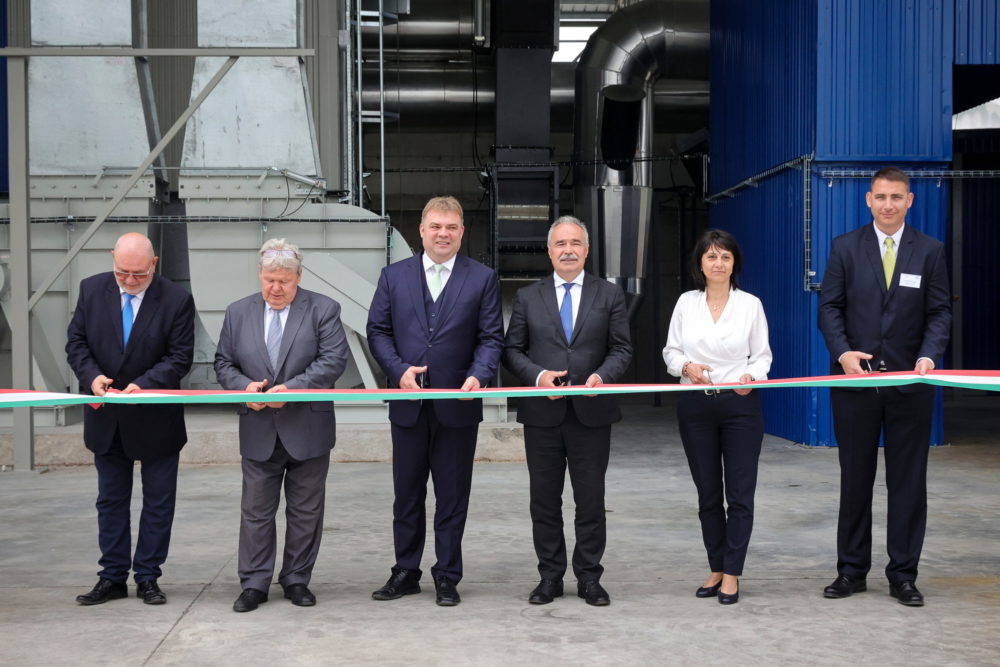 Átadták a GOF Hungary Kft. új szárítóüzemét Dunaföldváron