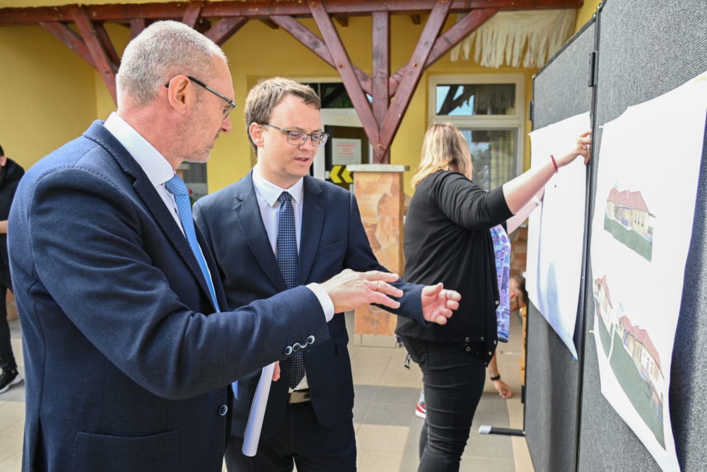 Zsigó Róbert: A kormány 2010-ben családbarát fordulatot hajtott végre