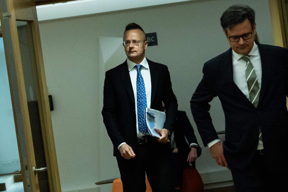 Szijjártó Péter: Nonszensz a Nemzetközi Büntetőbíróság döntése