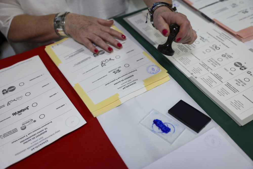 13 óráig már 2,6 millió választópolgár adta le a voksát