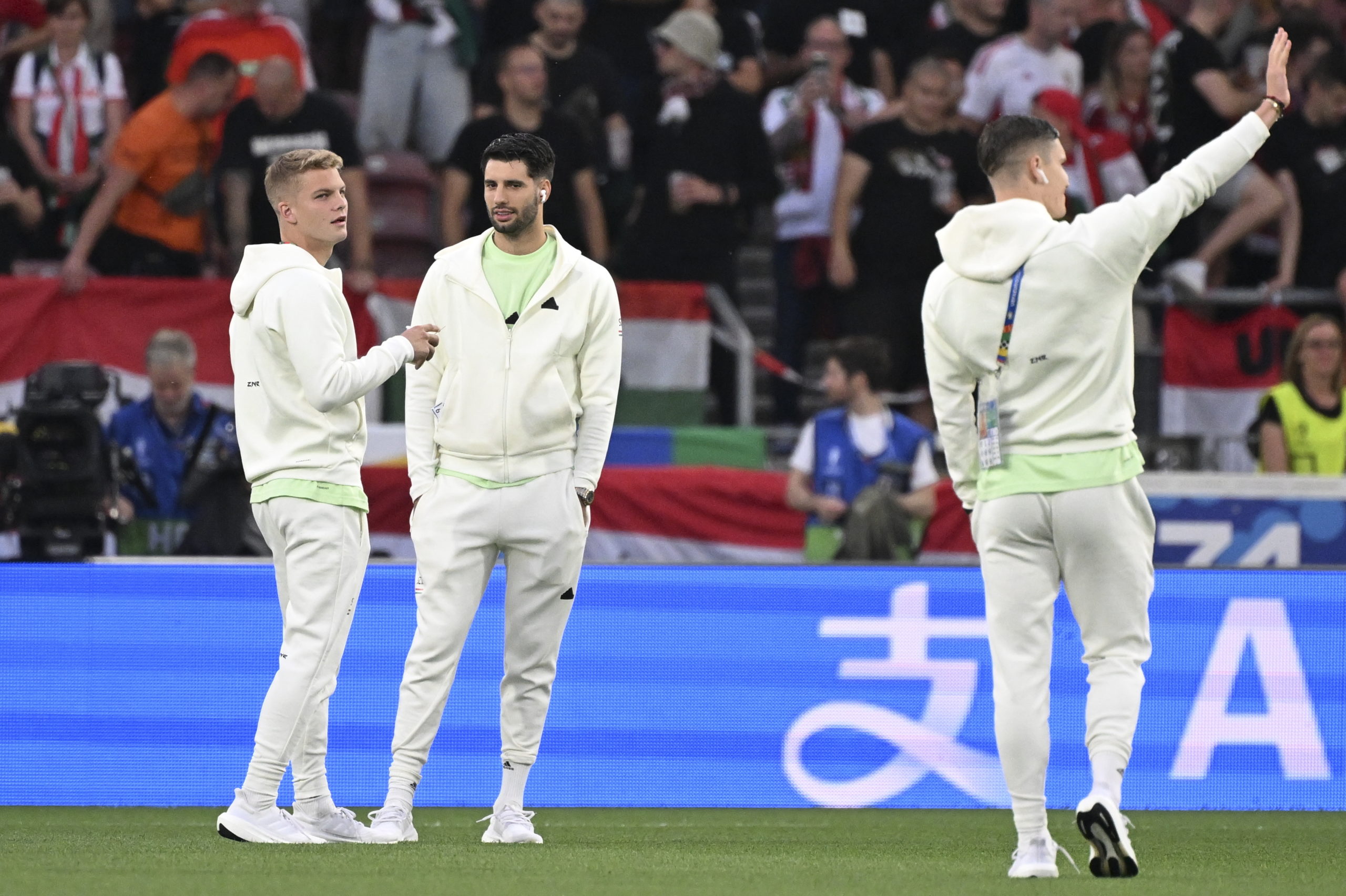 Íme a skótok elleni kezdőcsapat