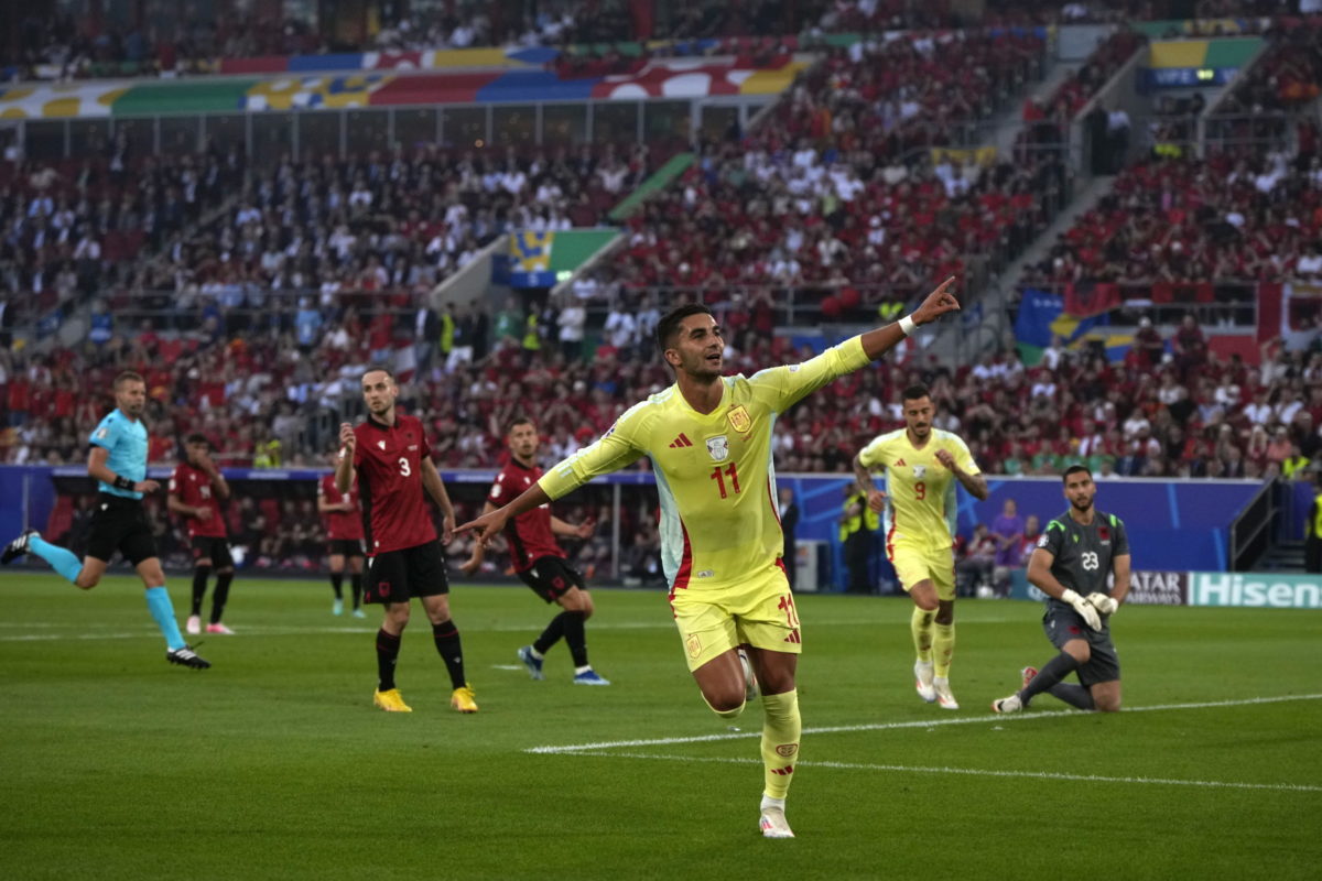 Hibátlan mérleggel jutottak Eb-nyolcaddöntőbe a spanyolok