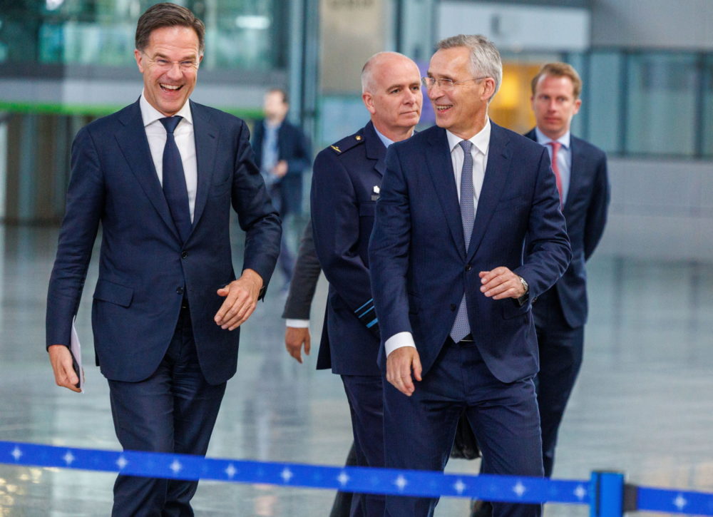 A NATO-tagországok Mark Rutte holland politikust választották következő főtitkárnak