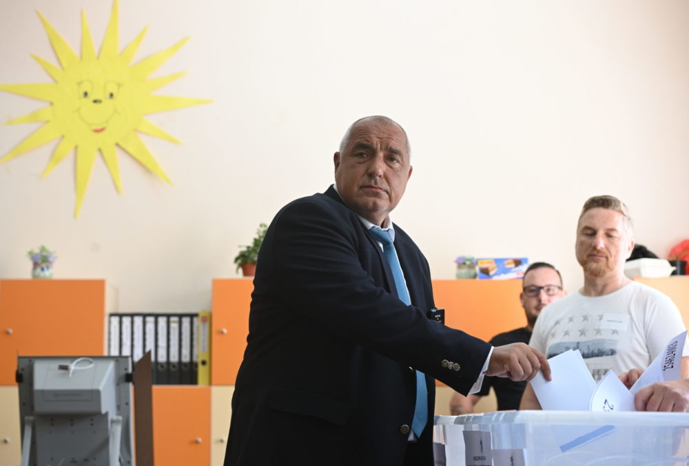 Bulgáriában győzött a GERB-SZDSZ