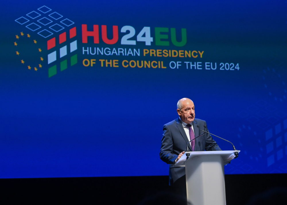 Sulyok Tamás: Magyarország elkötelezett Európa védelme és megerősítése mellett