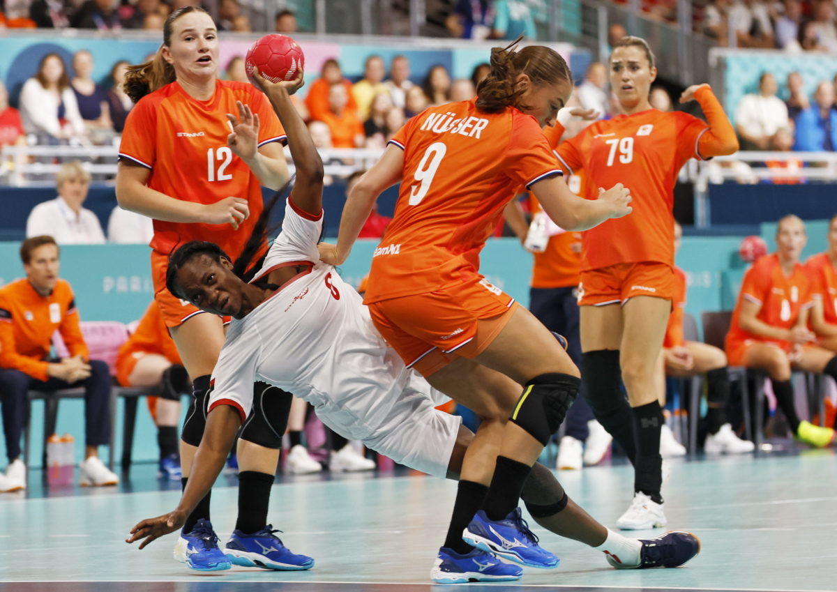 Nyert Hollandia a magyar női kézilabdázók csoportjában