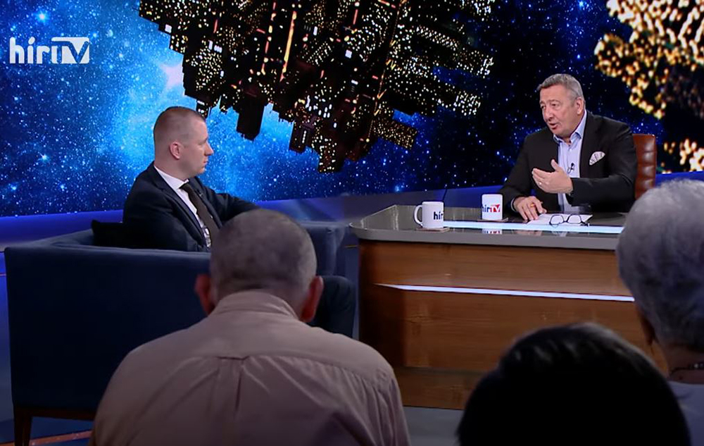 Bayer show: Hogy jutott el idáig a Nyugat és van-e visszaút?