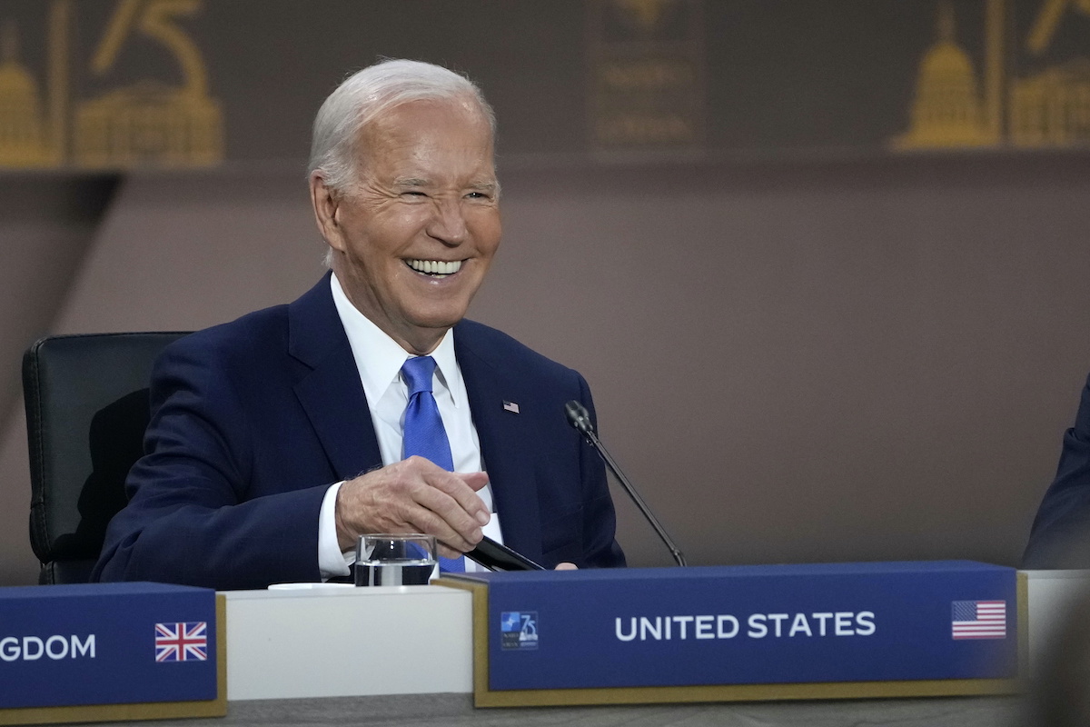Szemétnek nevezte Trump támogatóit Joe Biden