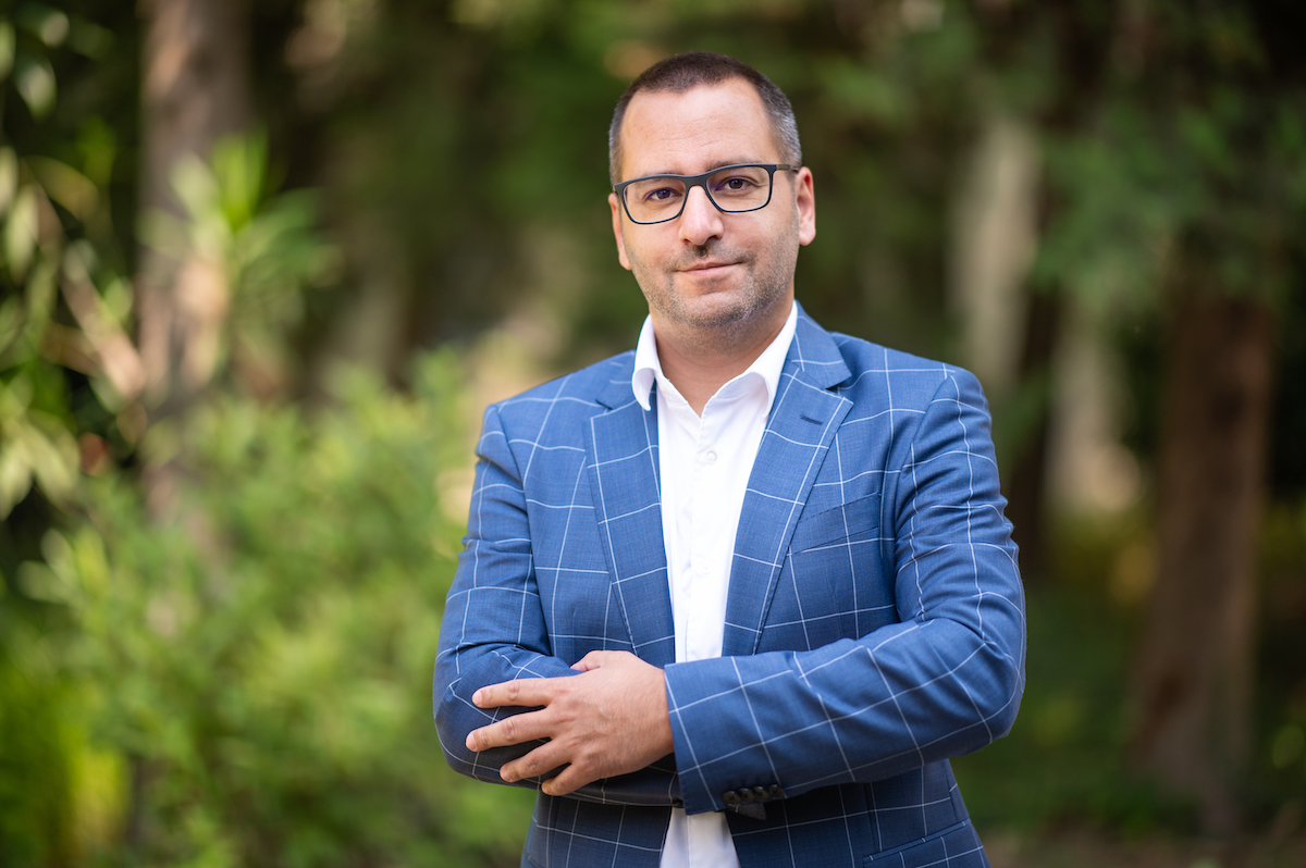 Jól szervezett hálózat támadja a magyar szuverenitást