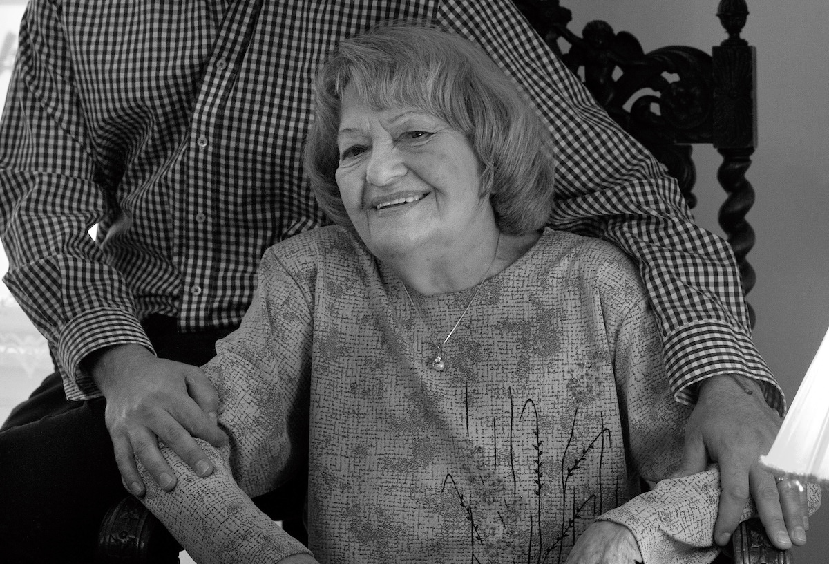 Elhunyt Szatmári Liza