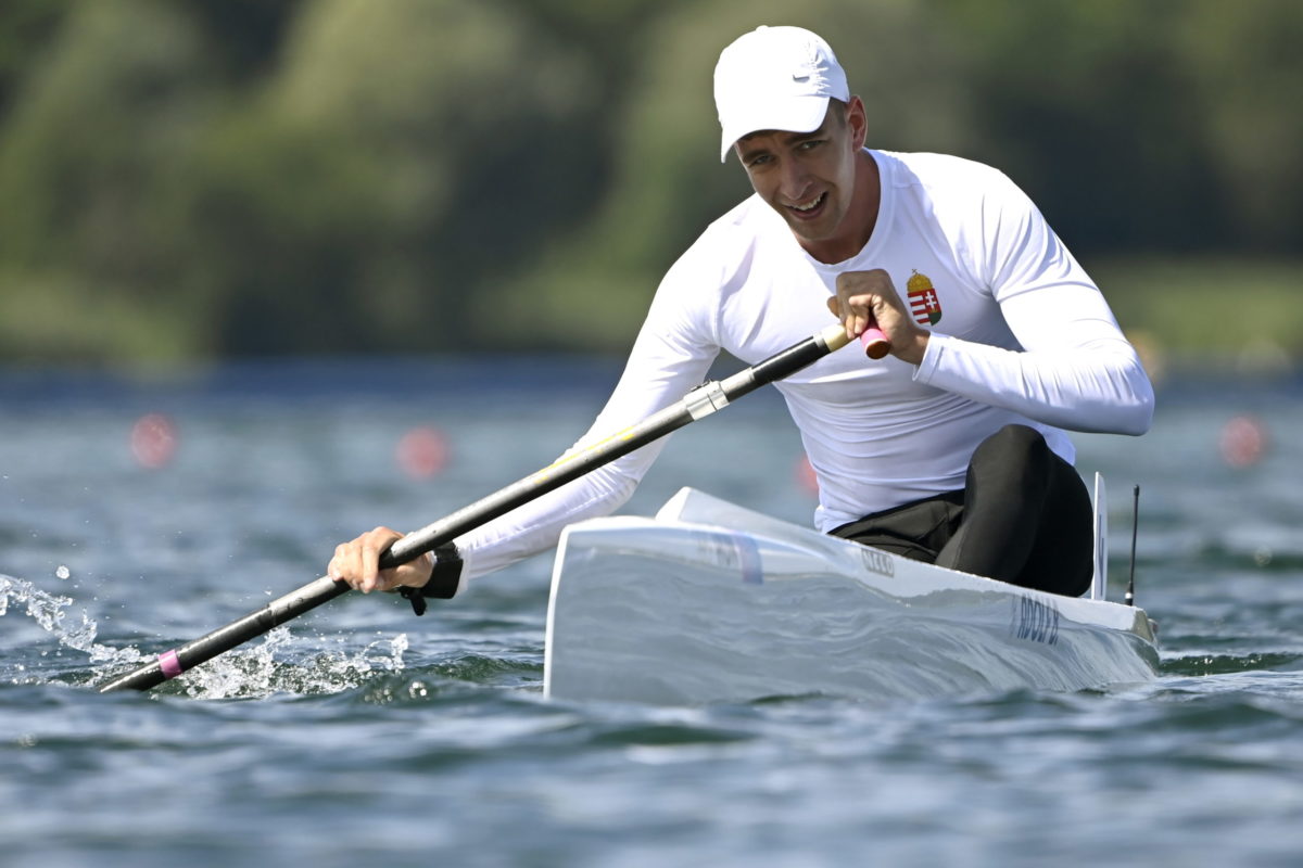 Adolf Balázs is reményfutamos 1000 méteren