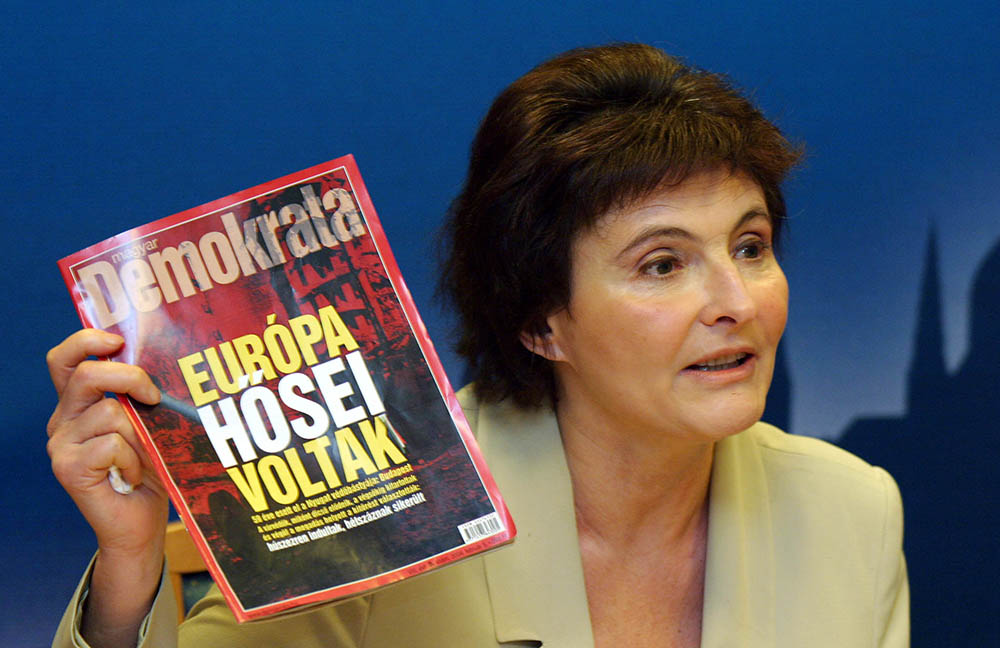 2004 – A Demokrata szemével