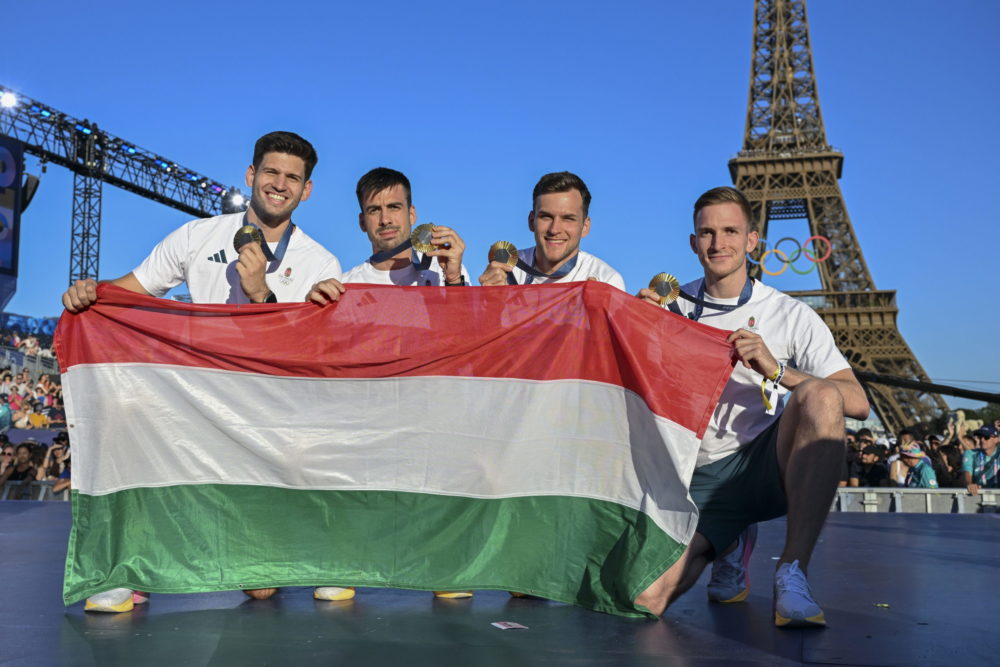 Magyar aranyérmeseket is köszöntöttek a Bajnokok Parkjában