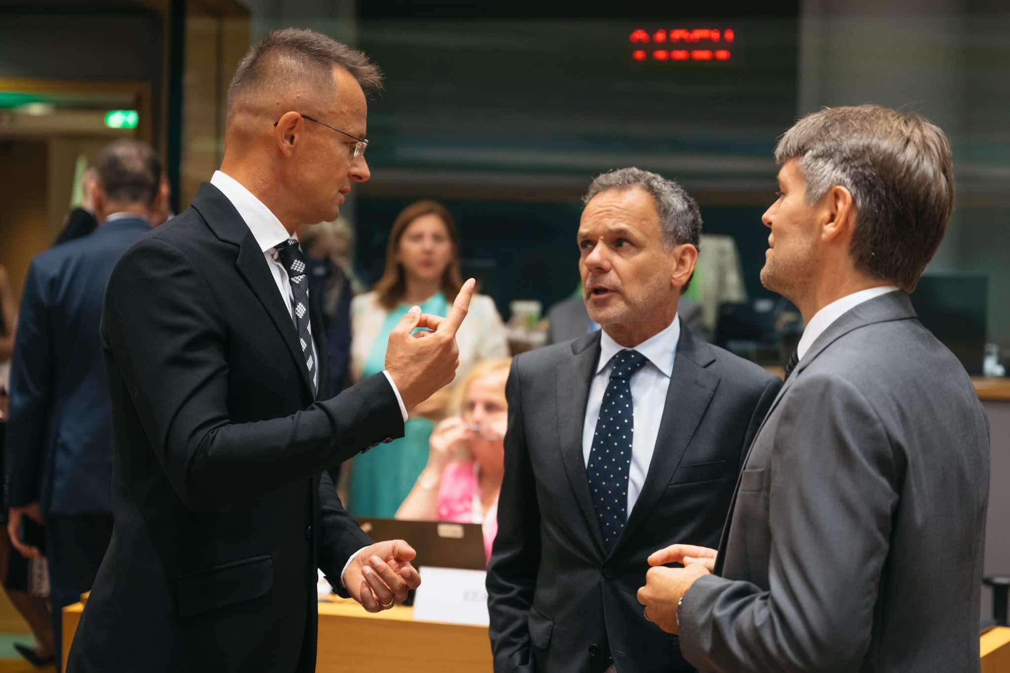 Szijjártó Péter: Brüsszelben teljesen hiányzik a reális helyzetértékelés