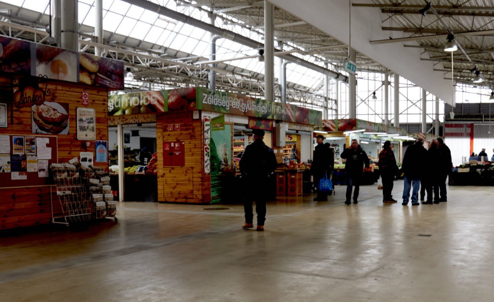 NGM: Áprilisban 5-6 százalékkal bővül a kiskereskedelmi forgalom