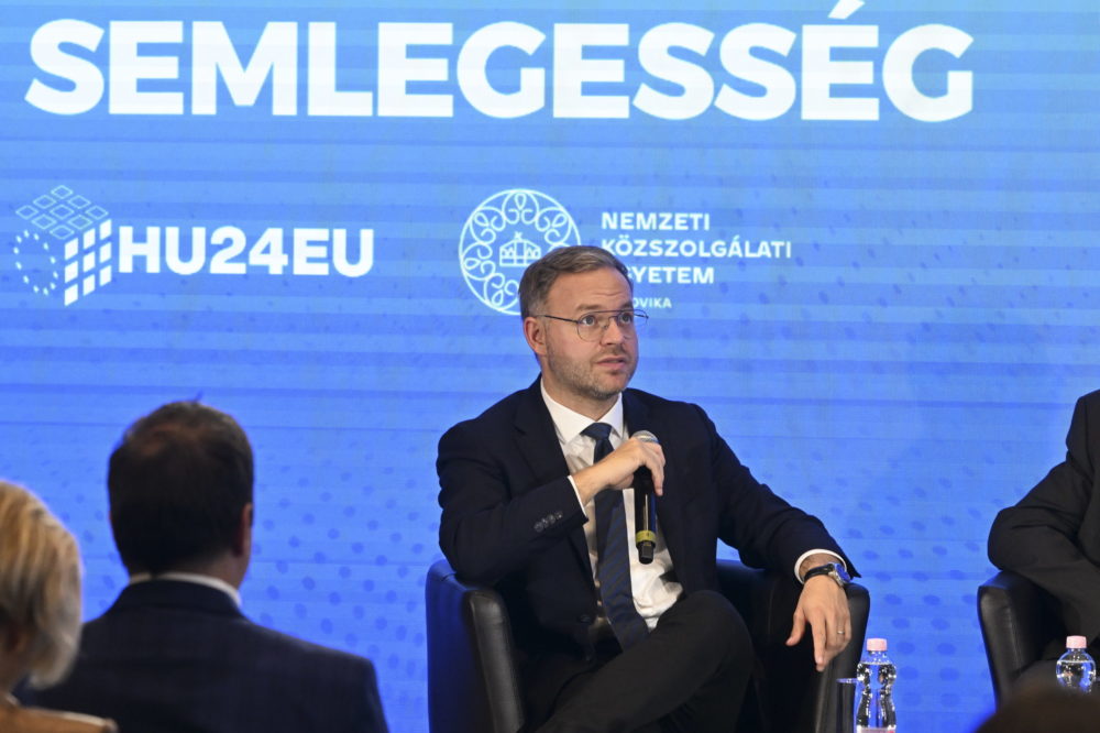 Orbán Balázs: A magyar versenyképesség nem függhet kizárólag az EU-tól