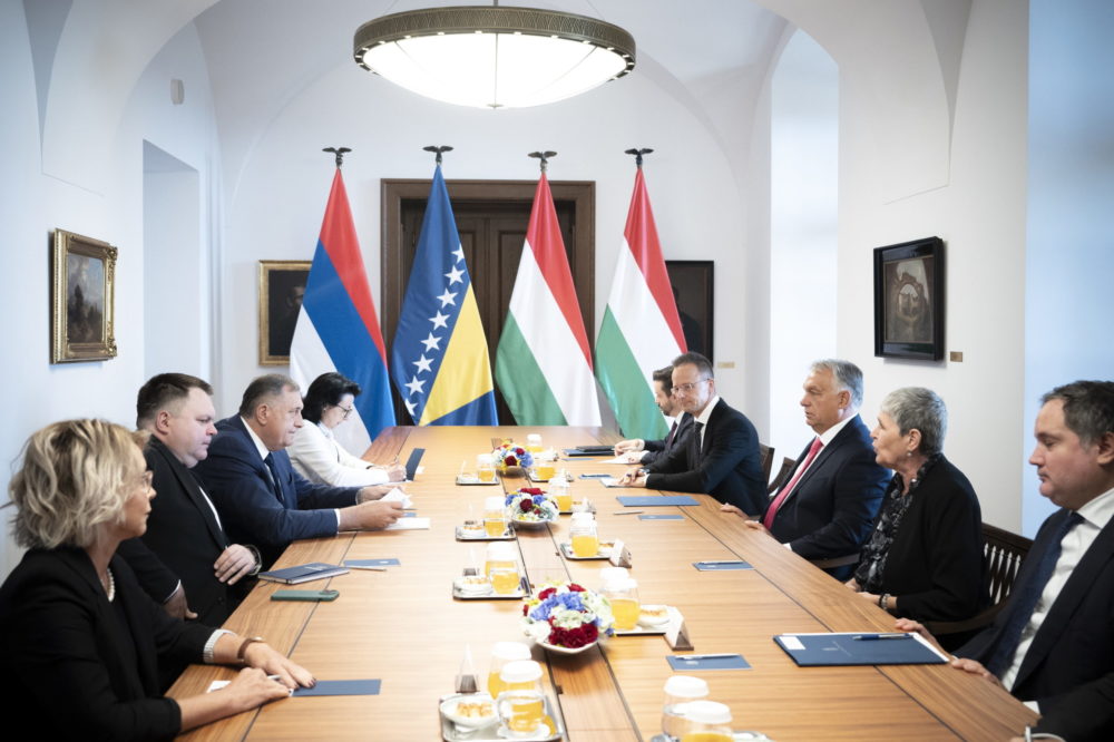 Orbán Viktor a boszniai szerb elnökkel tárgyalt