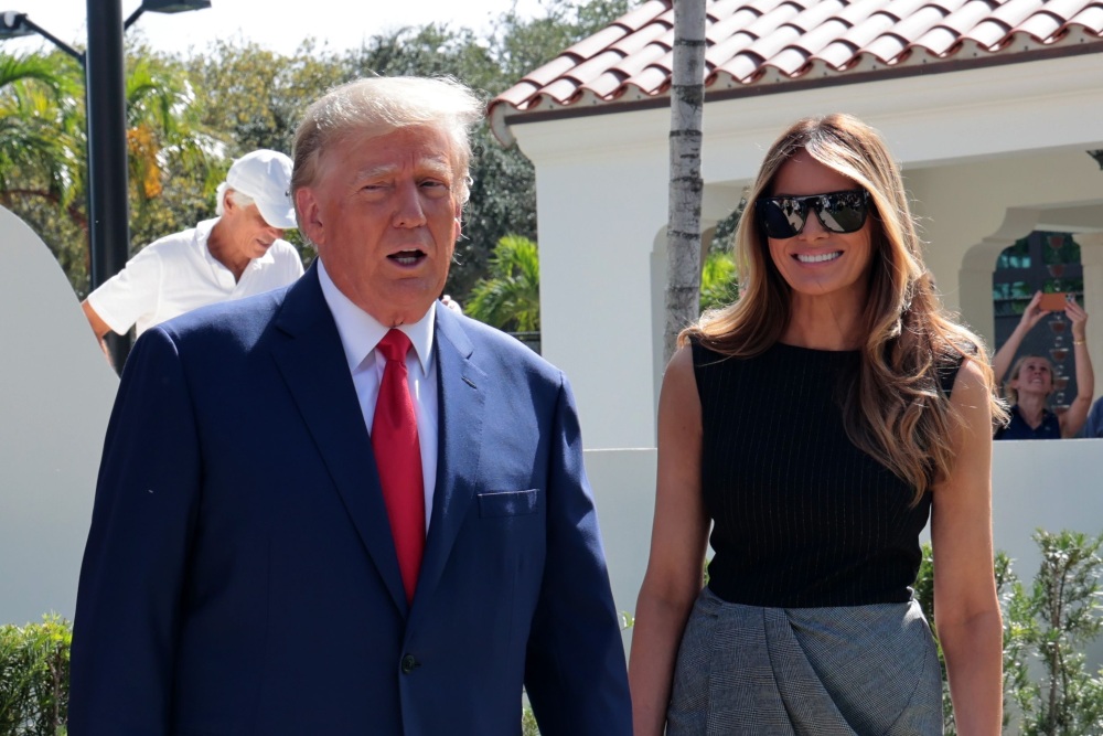 Elképesztő összeget tett fel Donald Trump győzelmére egy fogadó