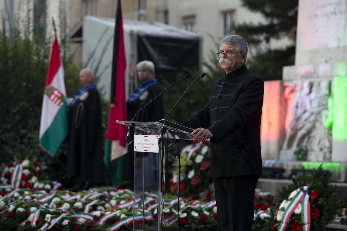 Kövér László: Ama 13 nap áldozata a mai nemzedékeket is kötelezi
