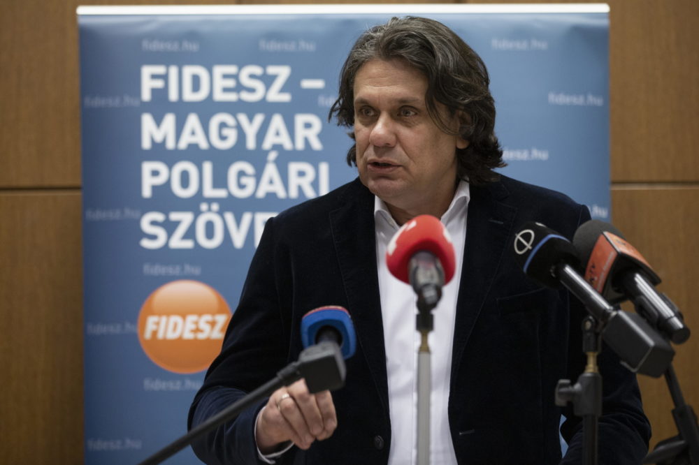 Deutsch Tamás: Az ellenzék Magyarország ellen áskálódik