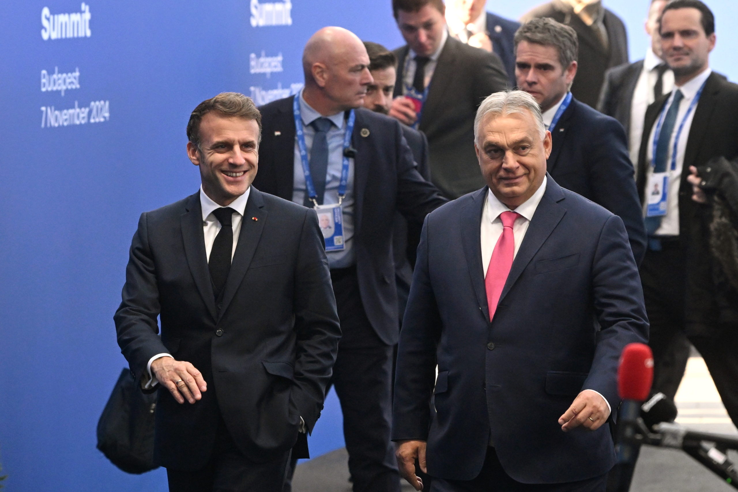 Orbán Viktor: Meg kell vizsgálnunk, hogyan lehet újra béke Európában