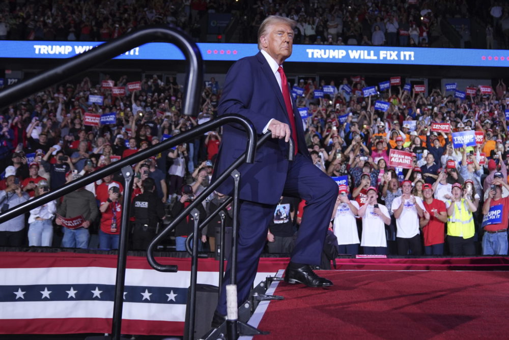 Donald Trump kampányfőnökét nevezte meg leendő fehér házi kabinetfőnökként