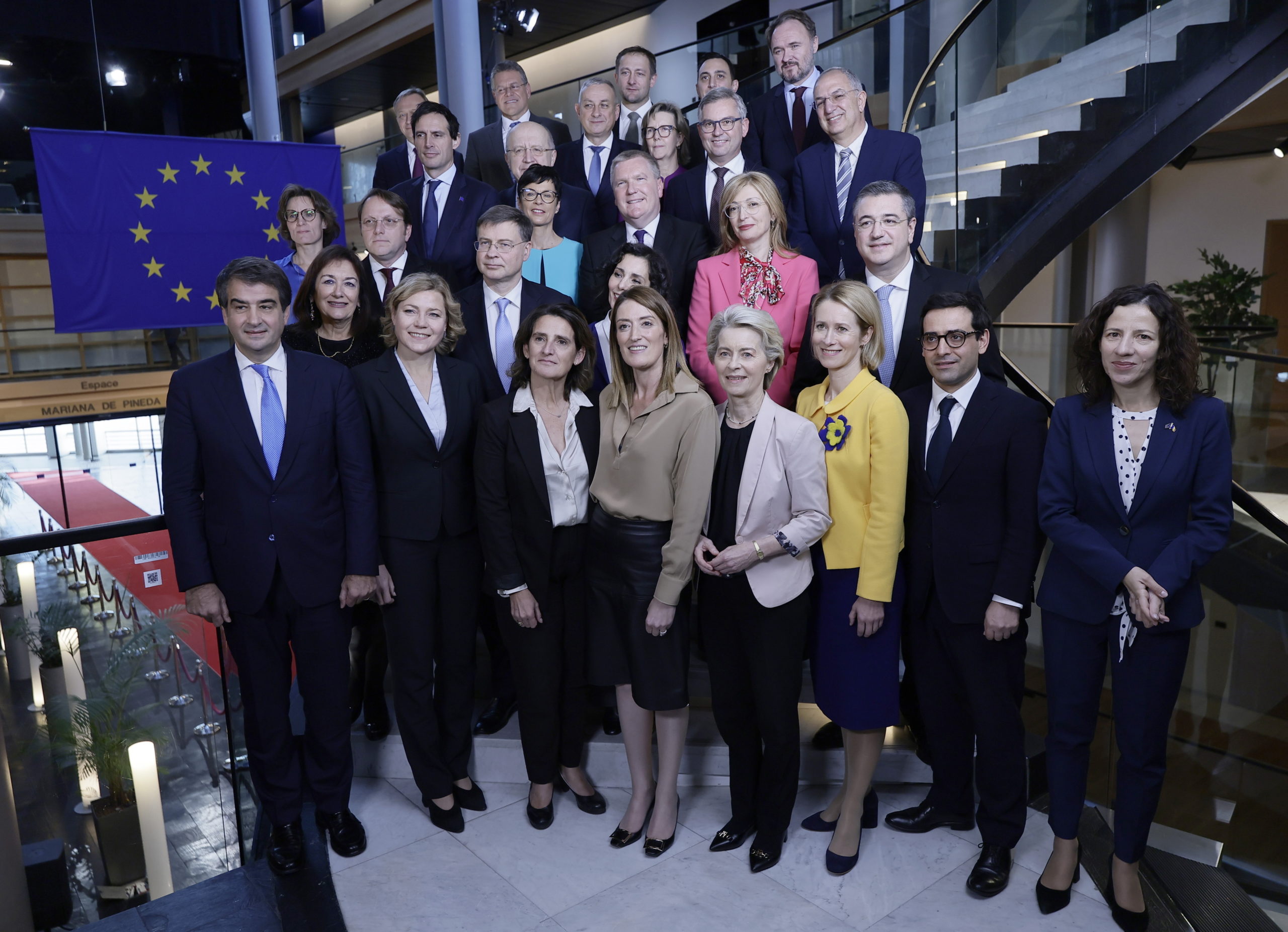 Az EP megszavazta az új összetételű Európai Bizottságot