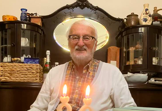 Elhunyt Nemere István