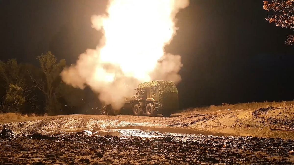 Oroszország az eddigi egyik legnagyobb légitámadást indította Ukrajna ellen