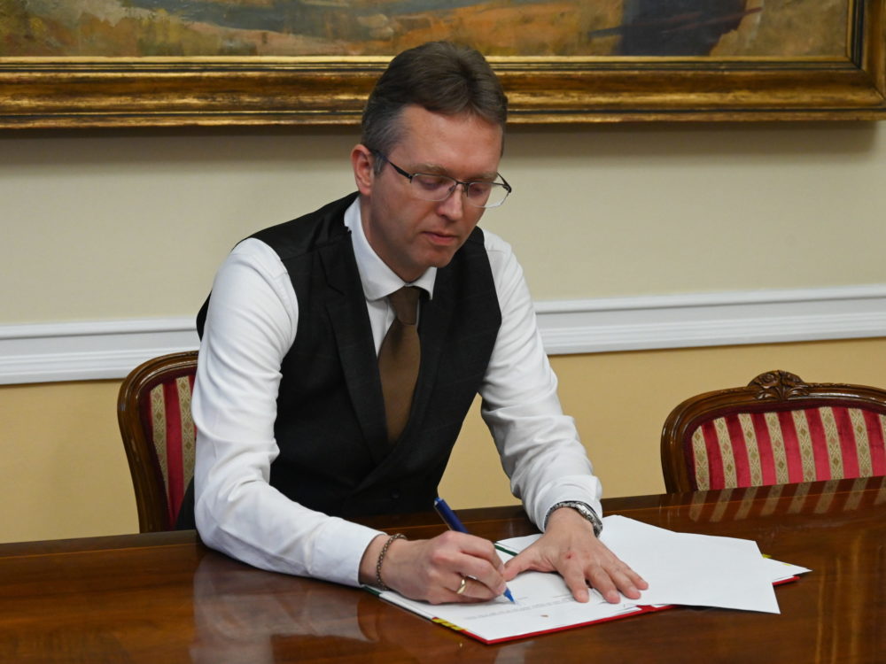 Hankó Balázs levelet írt az európai parlamenti frakcióknak Erasmus-ügyben