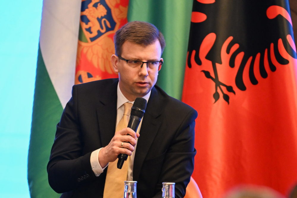Bóka János: Szükséges és előnyös a Nyugat-Balkán EU-csatlakozása