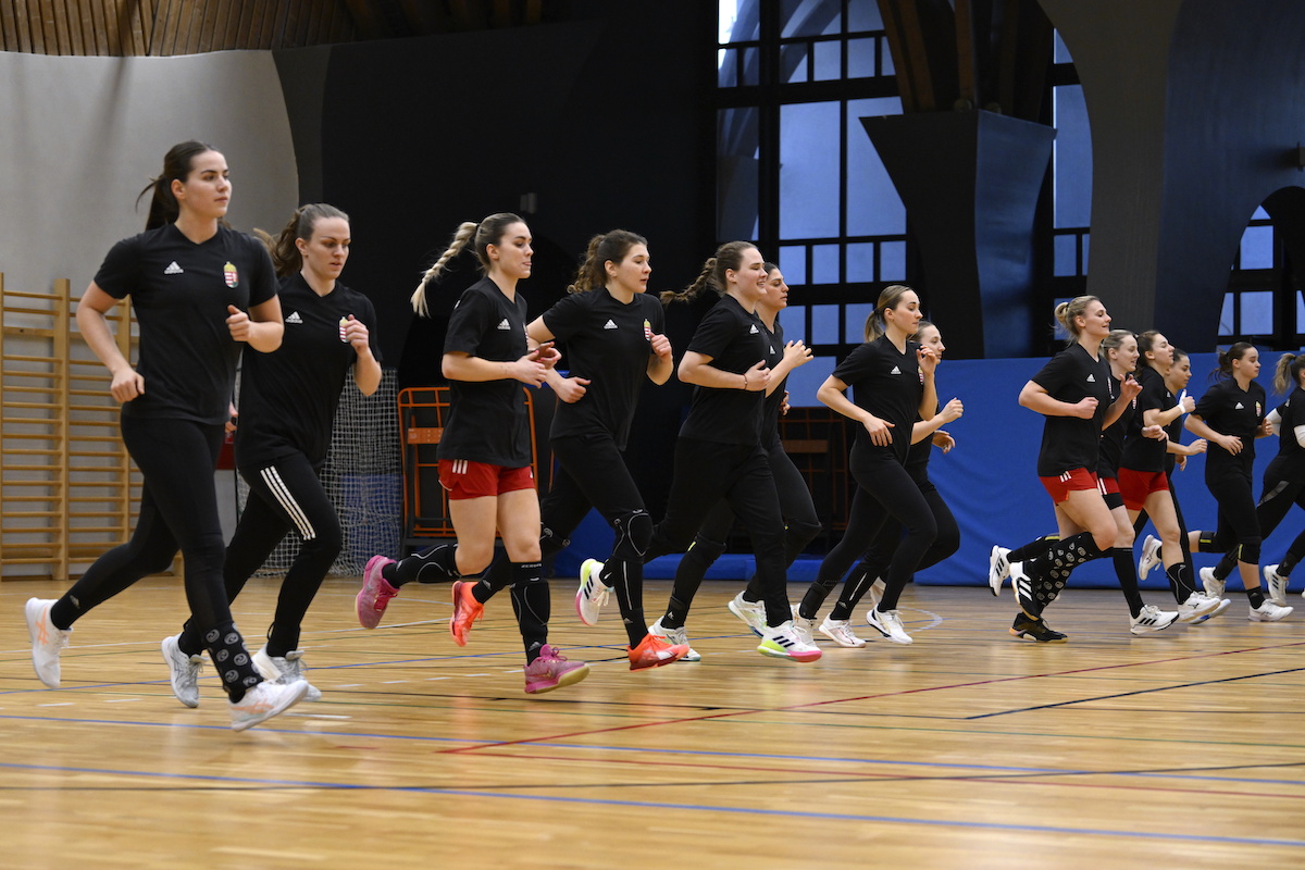 A magyar női válogatott legyőzte Ukrajnát