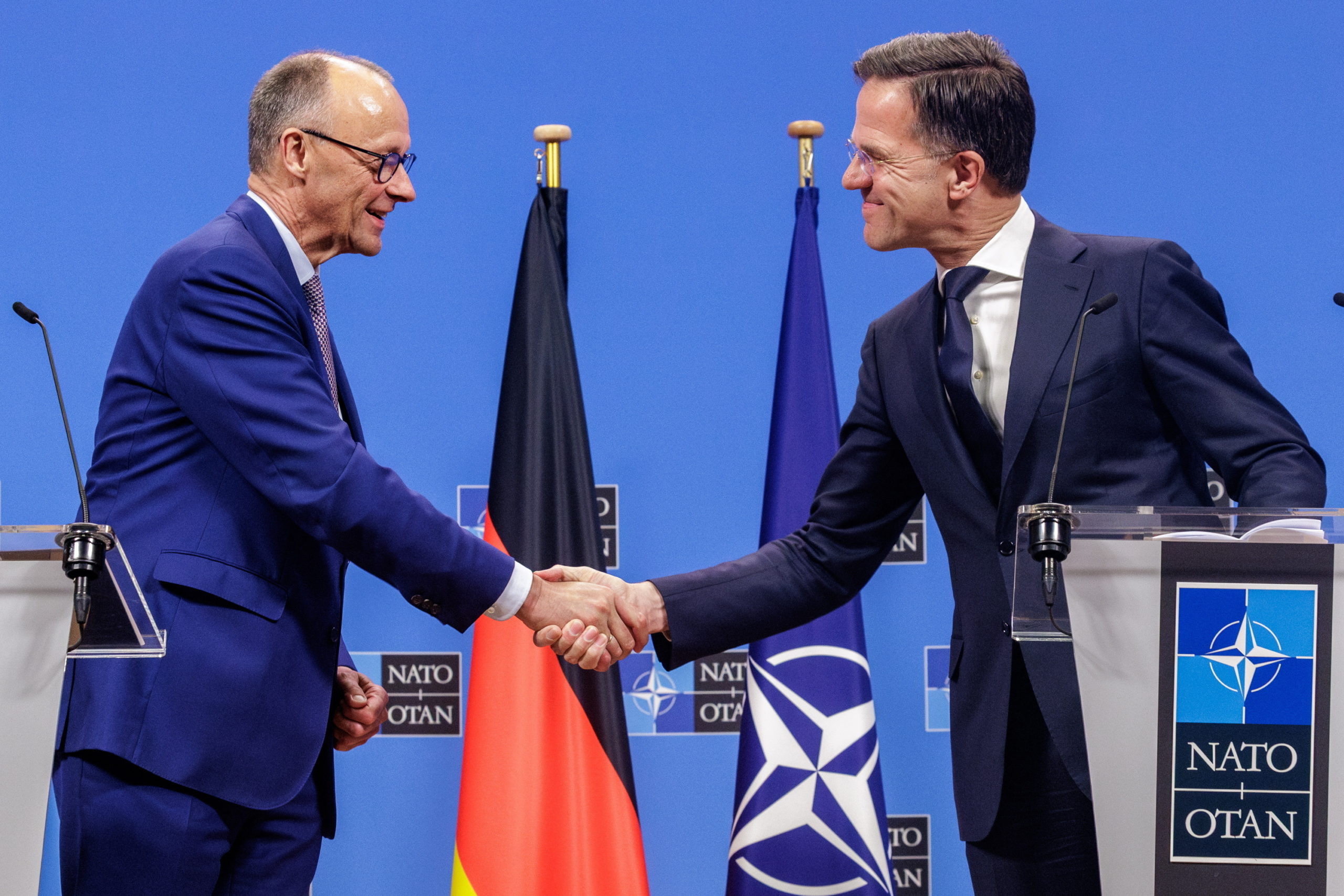 Friedrich Merz kancellárként azonnal a NATO-vezérhez rohant, és elrettentésről beszélgettek