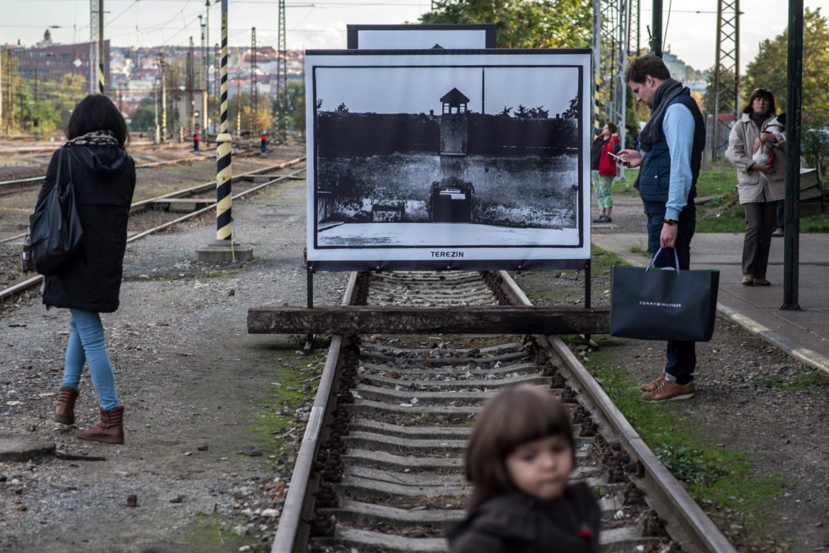 Holokauszt-emlékhellyé alakul át a prágai vasútállomás