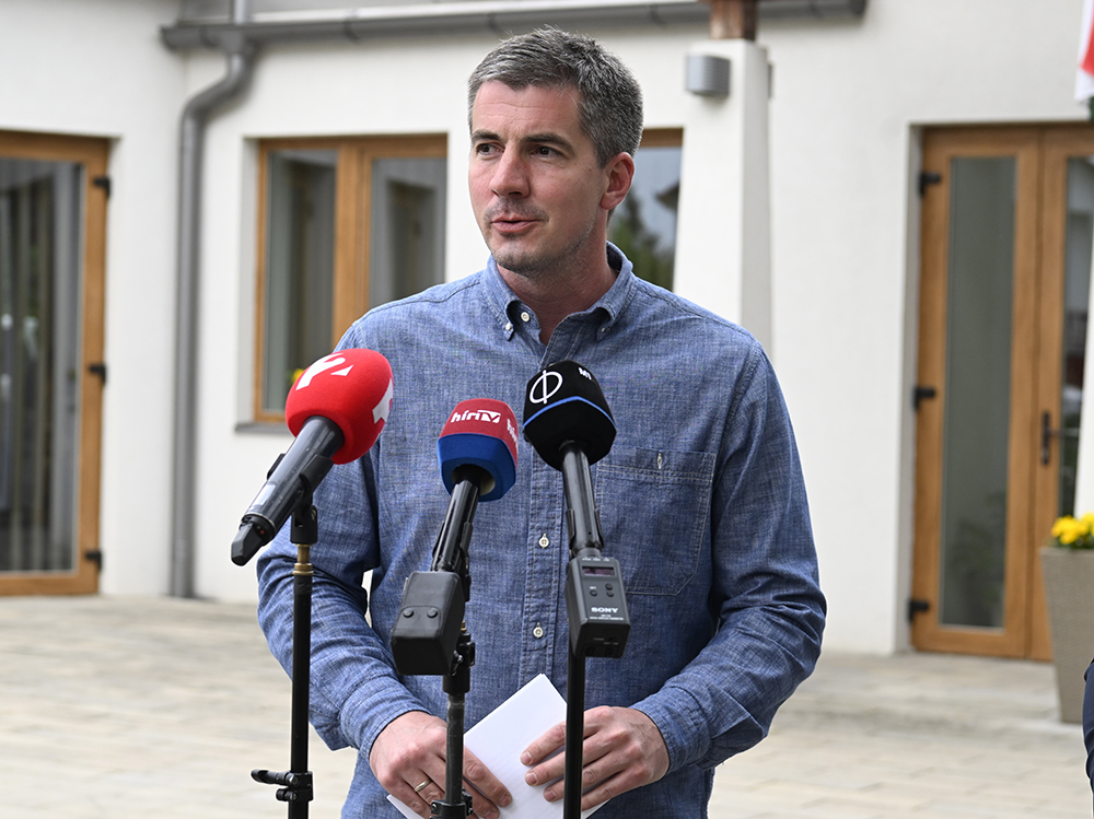 Ennyi volt: Kocsis Máté egy fotóval tette helyre Magyar Pétert