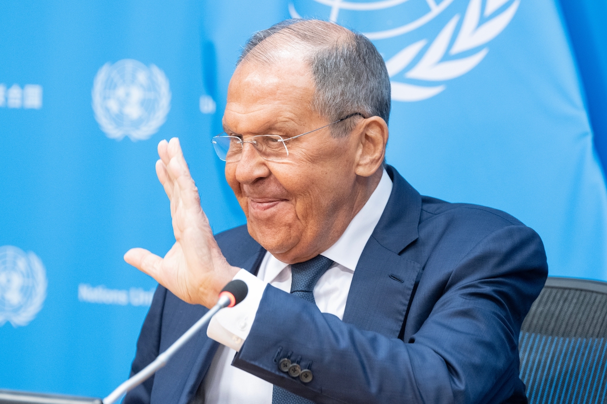 Trump elnök oroszországi meghívásáról beszélt Szergej Lavrov