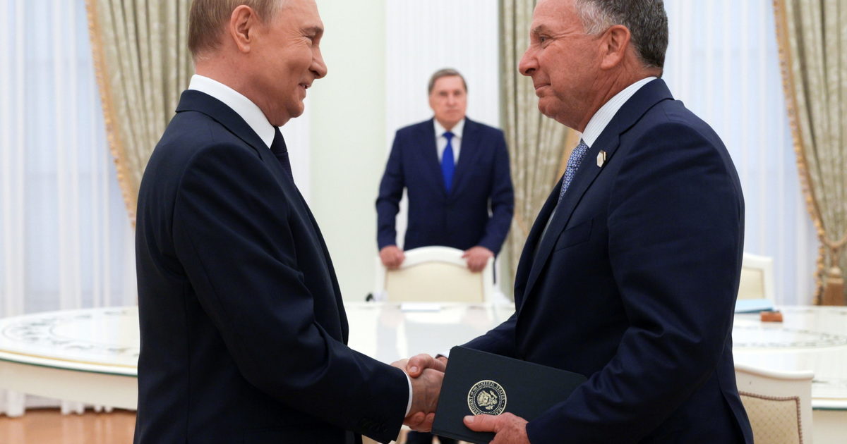 Putyin kedden fogadja az amerikai elnök különmegbízottját