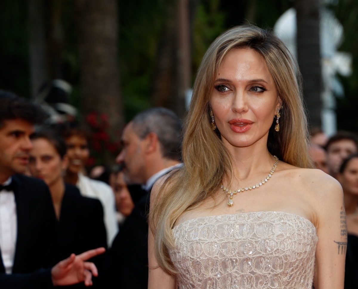 Legendás otthont hagyna maga mögött az Európába költöző Angelina Jolie